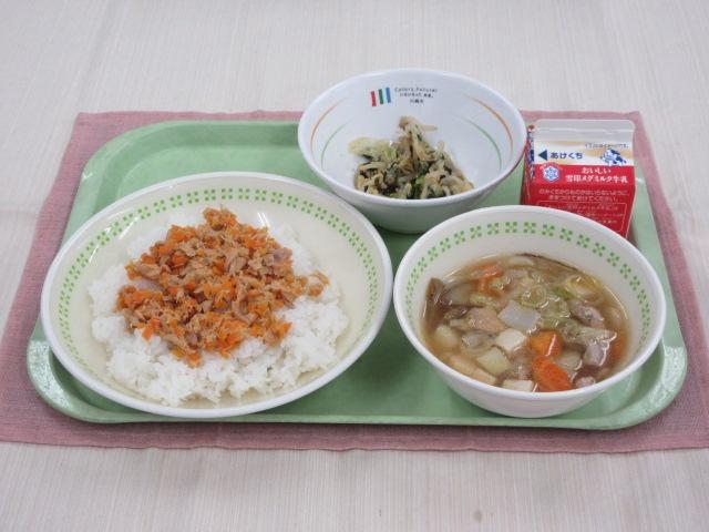 給食写真