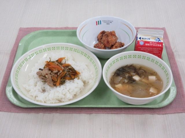 給食写真