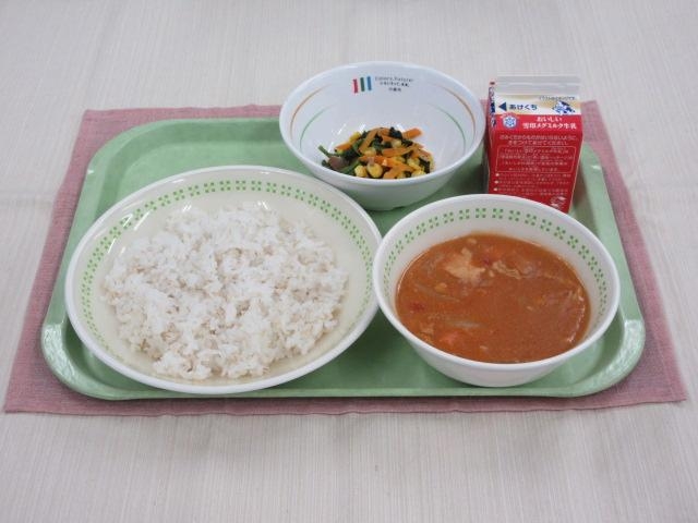 給食写真