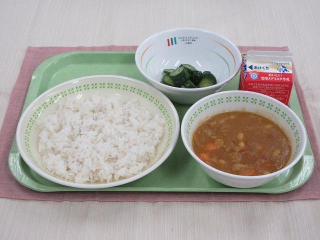 給食写真