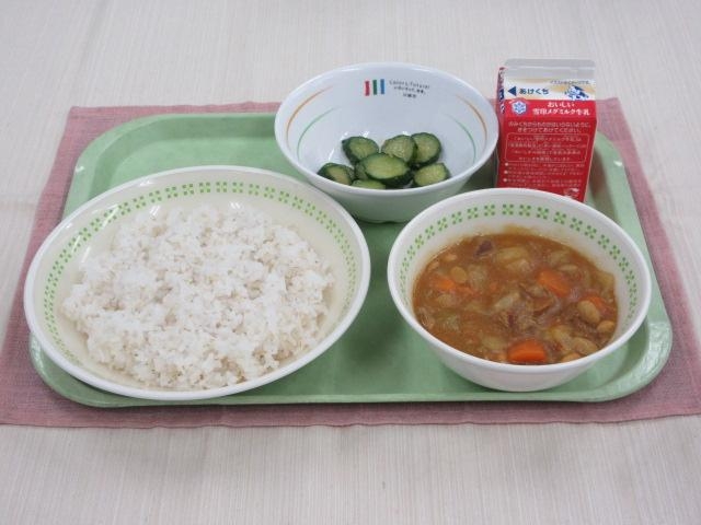 給食写真