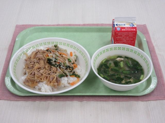 給食写真