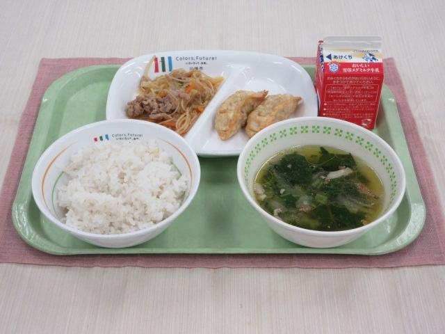 給食写真