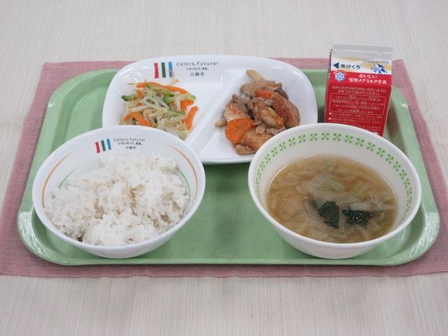 給食写真