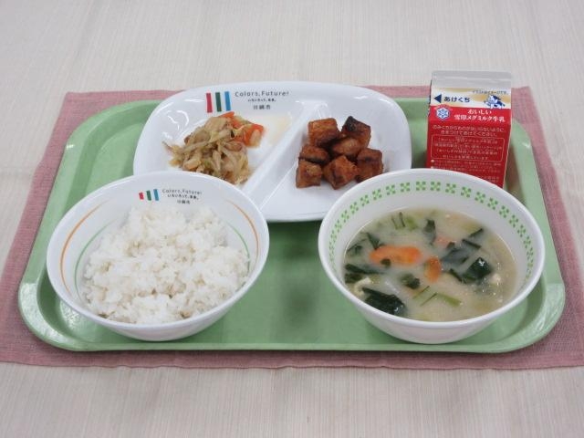 給食写真