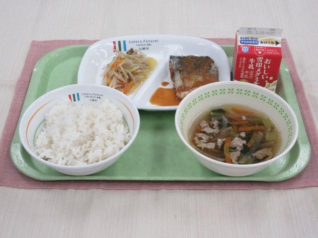 給食写真