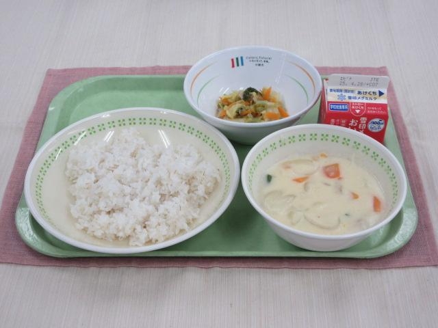 給食写真
