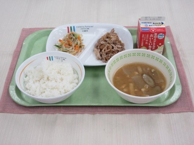 給食写真