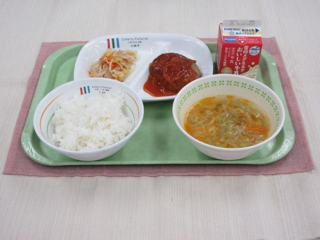 給食写真