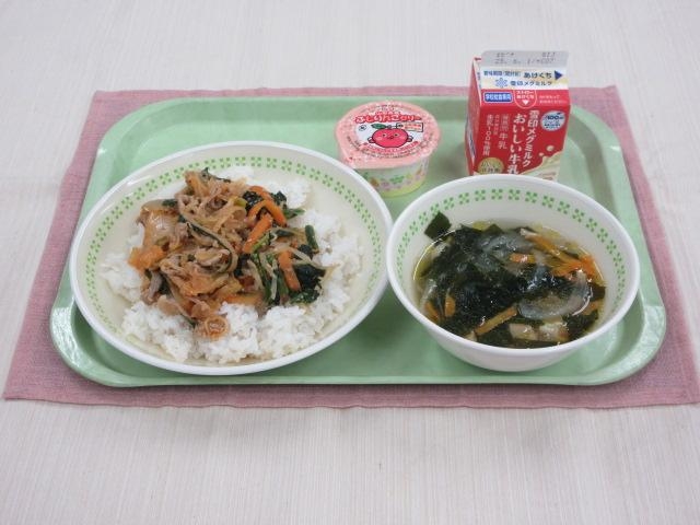 給食写真