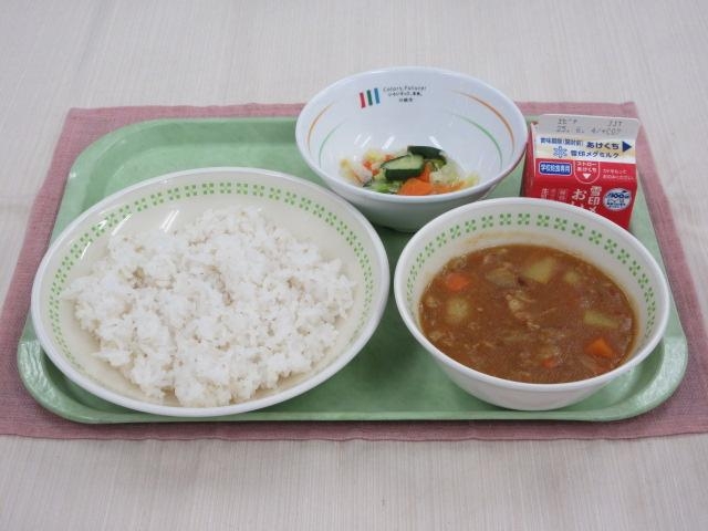 給食写真