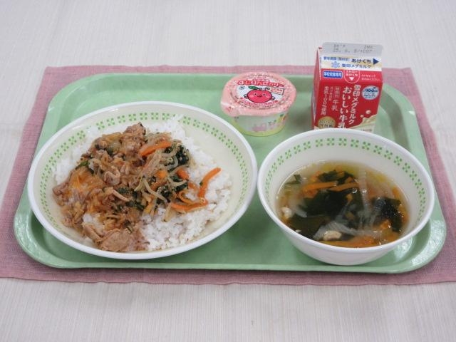 給食写真