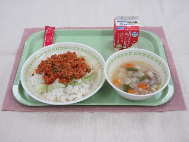 給食写真