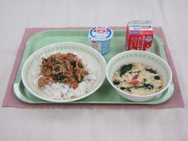 給食写真