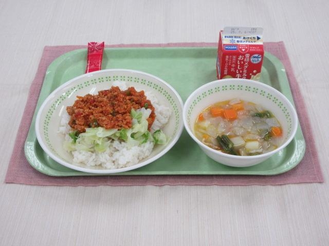 給食写真