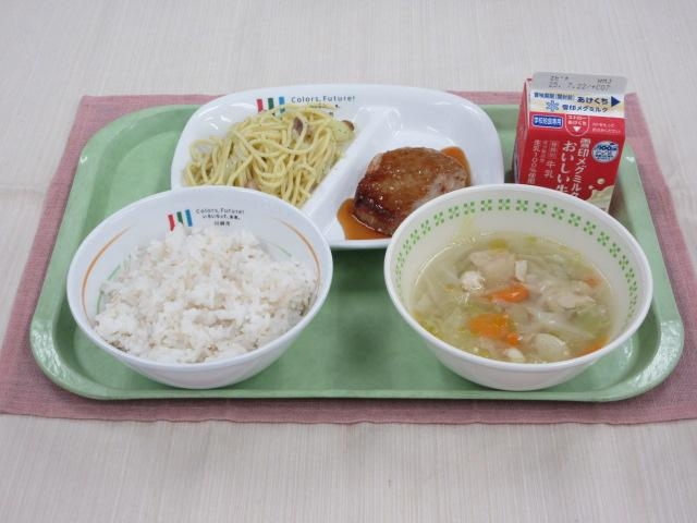 給食写真