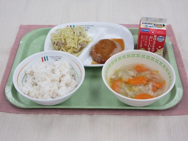 給食写真