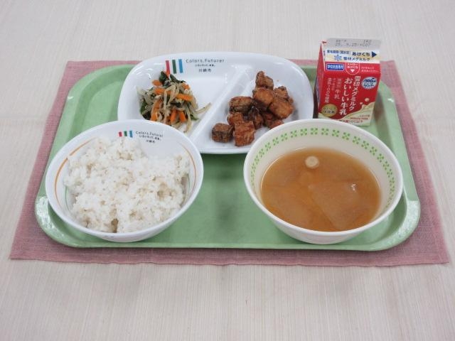 給食写真