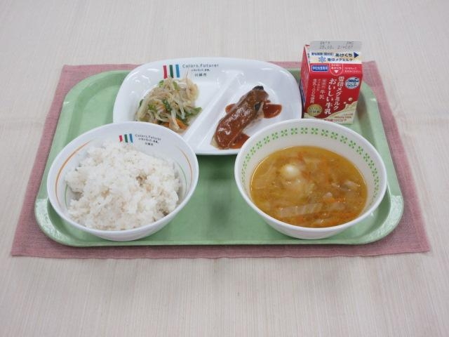 給食写真