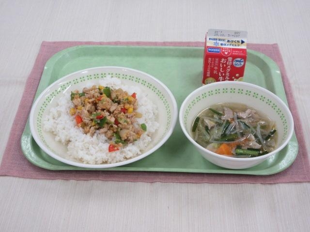 給食写真
