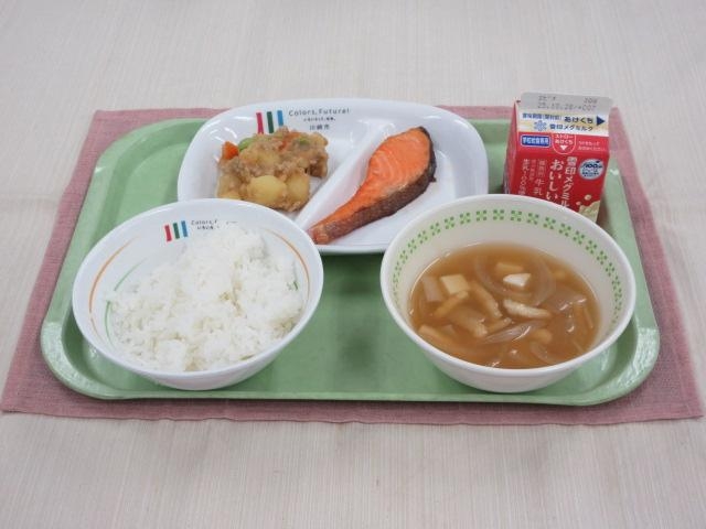 給食写真