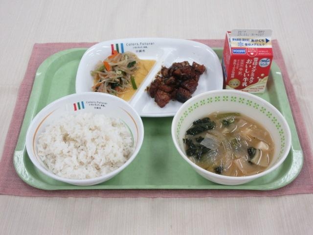 給食写真