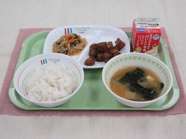 給食写真
