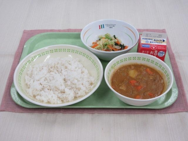給食写真