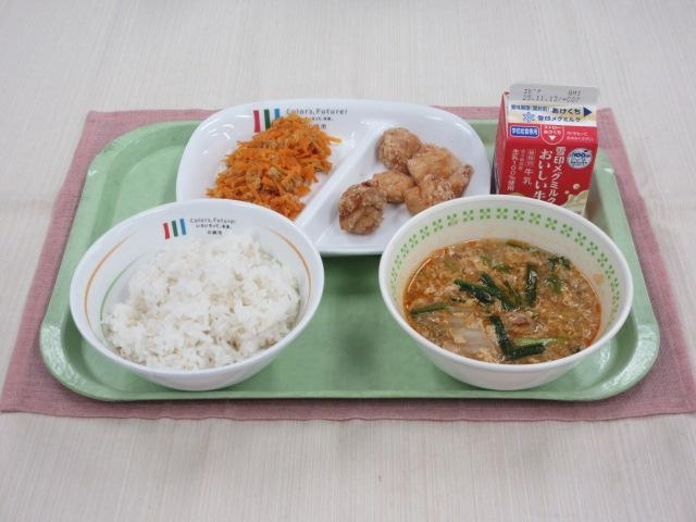 給食写真