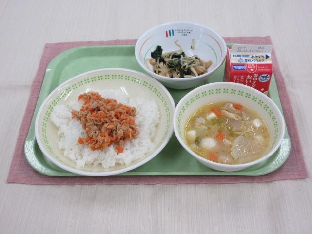 給食写真