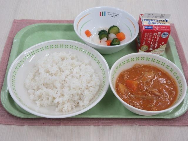 給食写真