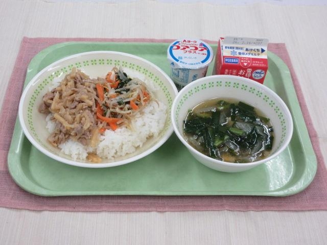 給食写真