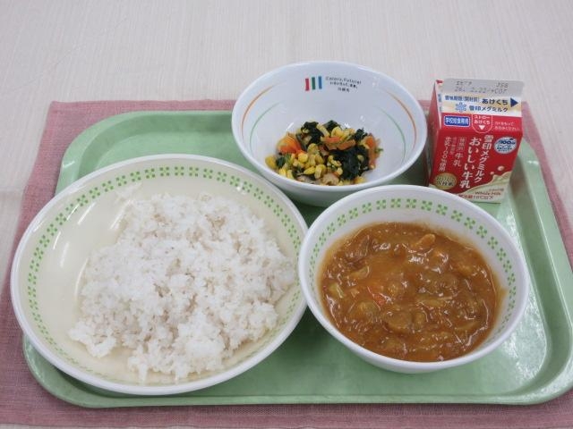 給食写真