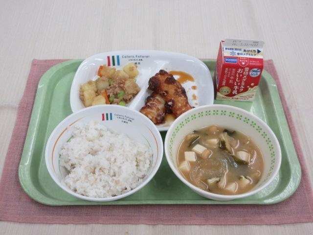 給食写真