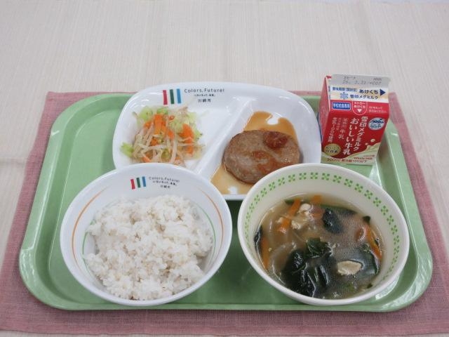 給食写真